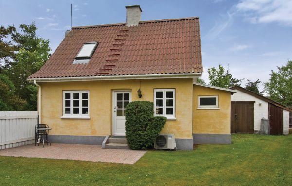 Апартаменты Holiday home Strandlodsvej Store Fuglede X
