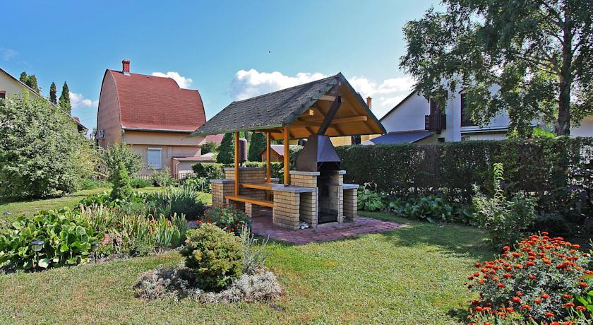Villa Balatonmáriafürdő 5