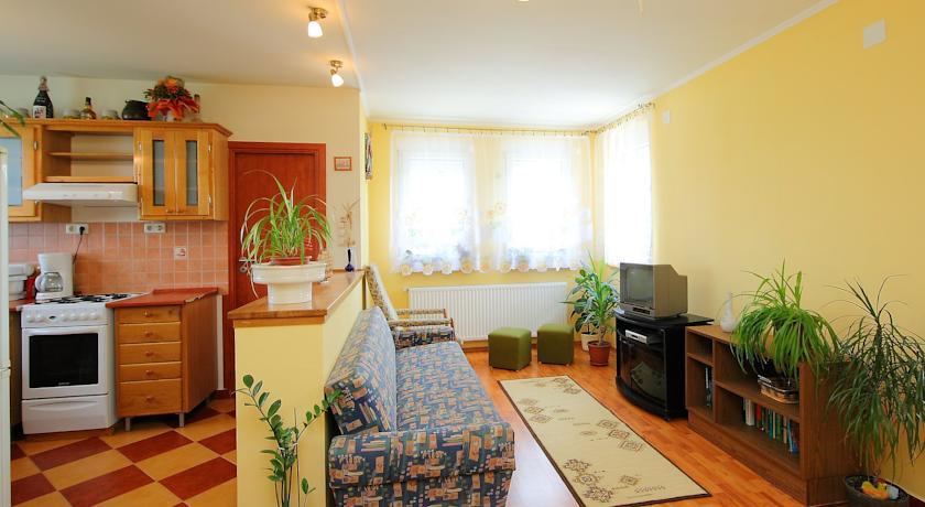 Вилла Villa Balatonőszöd 6