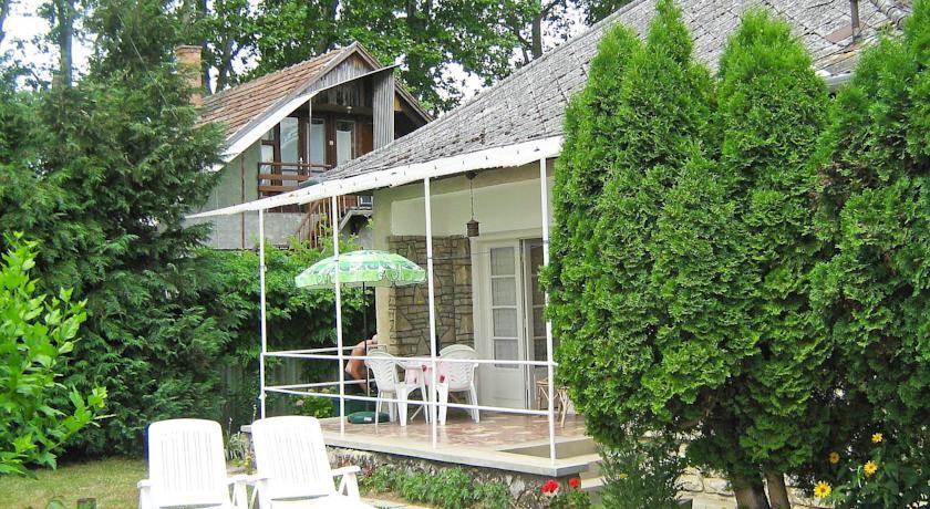 Вилла Villa Szántód 1