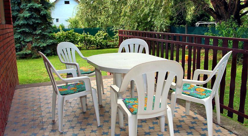 Апартаменты Holiday home Zamárdi