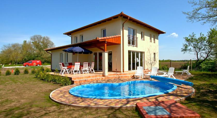 Вилла Villa Siófok 2