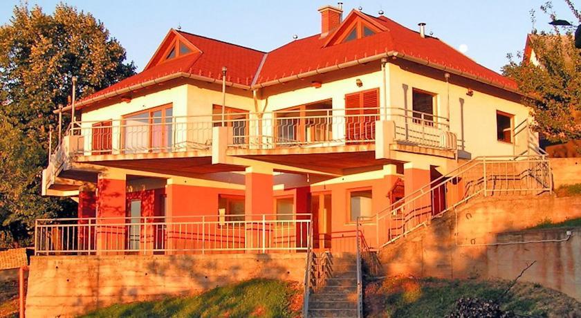 Апартаменты Apartment Balatonalmádi 3