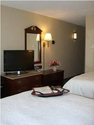 Отель Hampton Inn Cleveland-Solon
