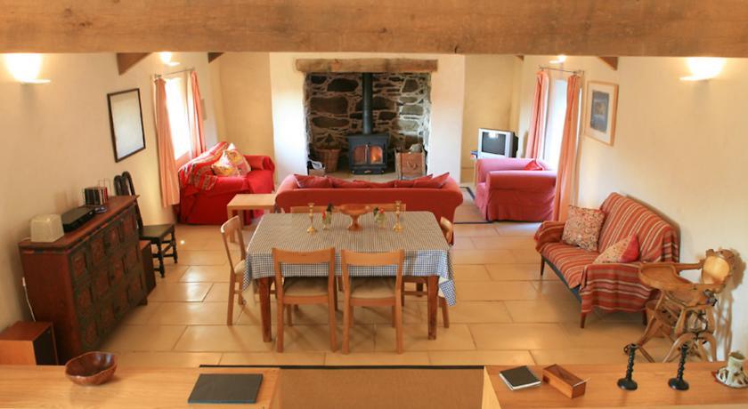Вилла Bron Y Foel Bach