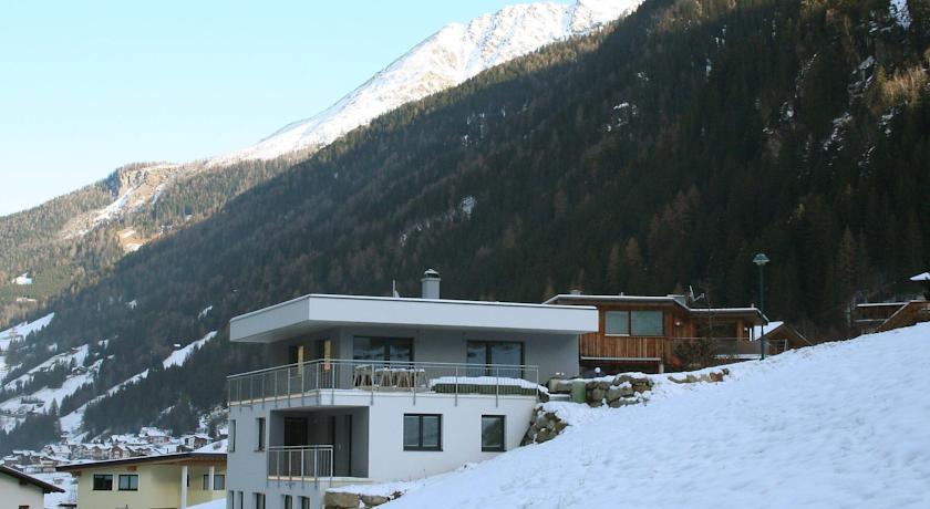 Апартаменты Collina