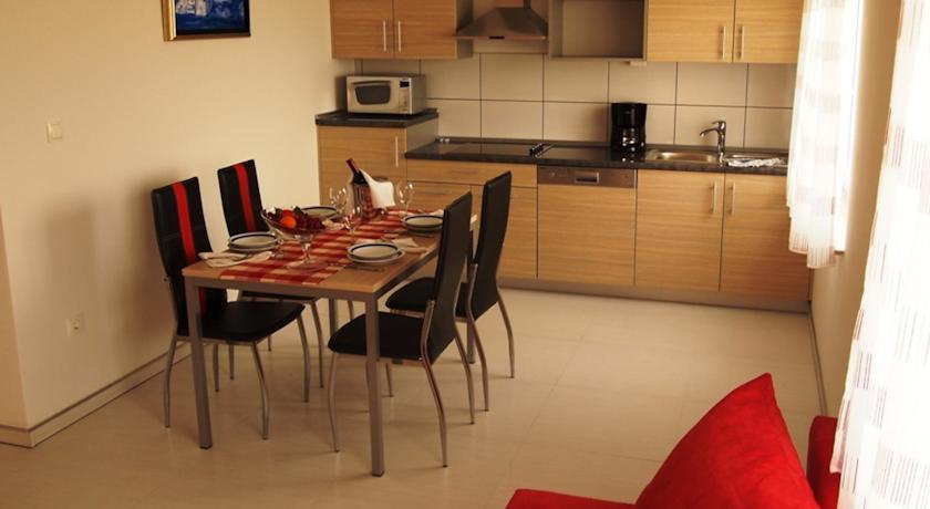 Апартаменты Apartment Å ilo 10
