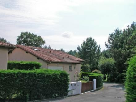 Апартаменты Holiday Home Clairiere Chenes Capbreton
