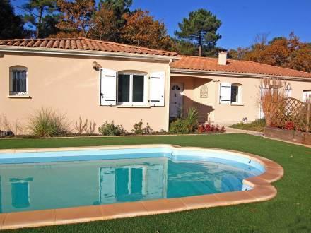 Апартаменты Holiday Home Residence la Garenne Les Mathes