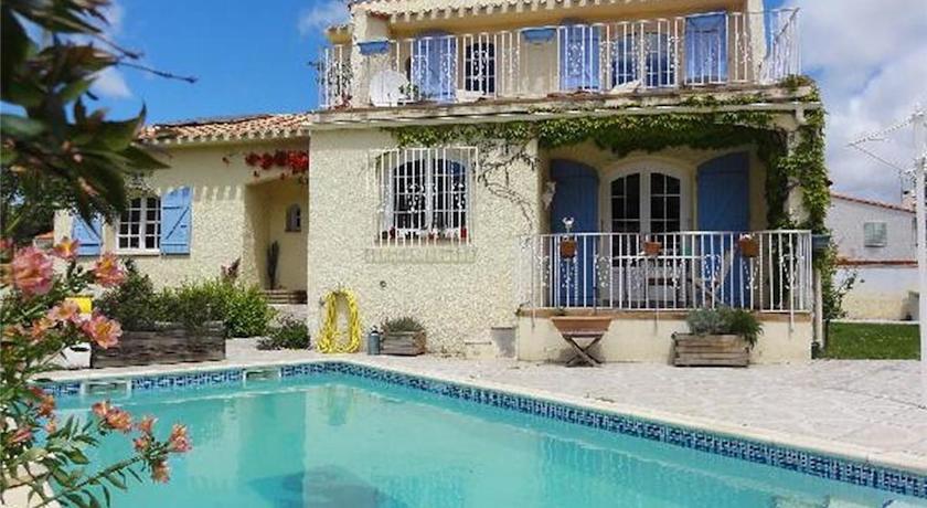 Апартаменты Holiday Home Kaz A Nou