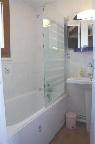Апартаменты Holiday Home Aesa