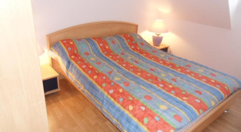 Апартаменты Holiday Home Loann