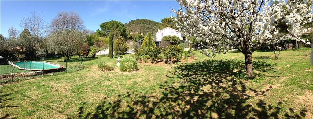 Апартаменты Holiday Home Le Re De Jardin
