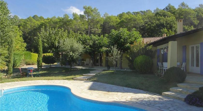 Апартаменты Holiday Home La Mauniere