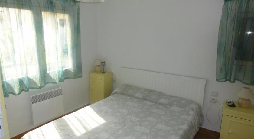 Апартаменты Holiday Home La Maison Aux Pins