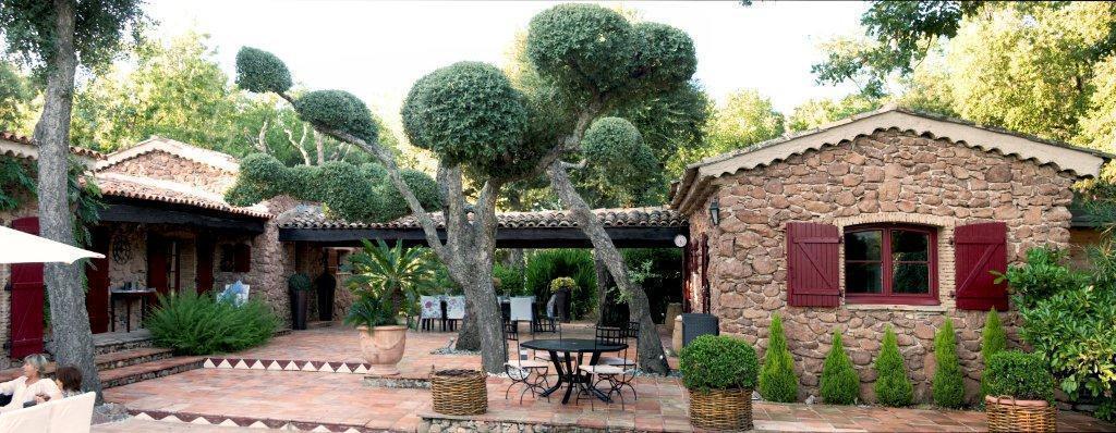 Апартаменты Holiday Home La Bergerie