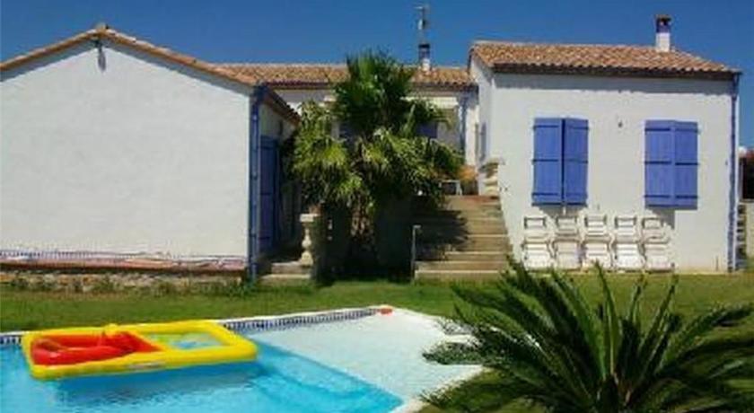 Апартаменты Holiday Home Le Mas Des Oliviers