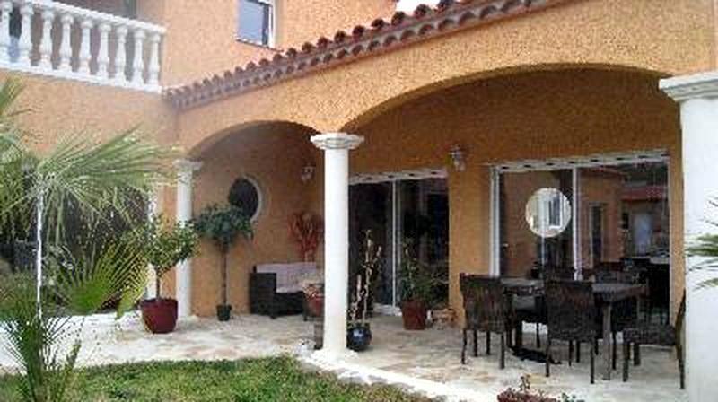 Апартаменты Holiday Home Le Mas De L'Olivette