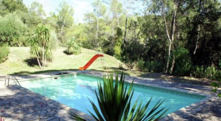 Апартаменты Holiday home Quiétude