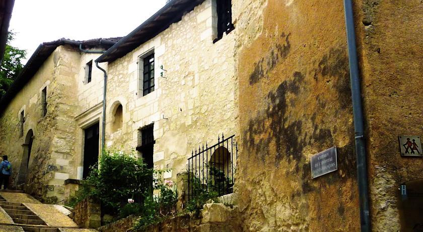 Апартаменты Holiday home Hopital Saint Francois