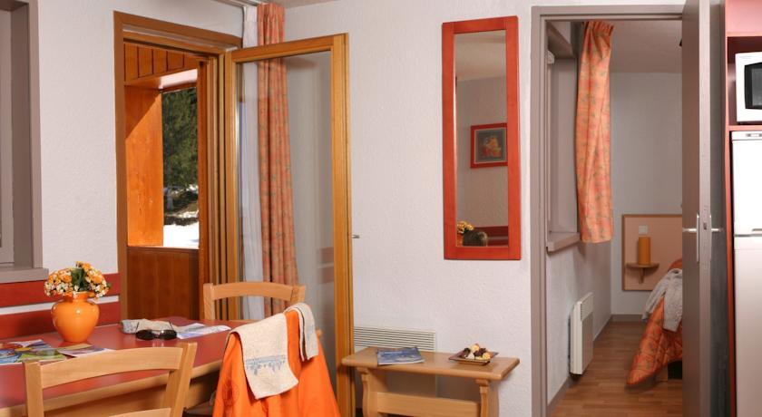 Апартаменты Apartment Résidence Les Adrets