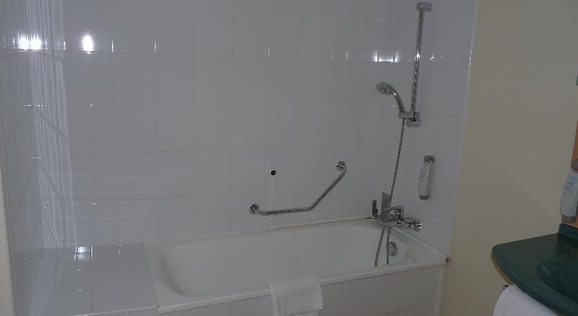 Отель ibis Centr'Alès