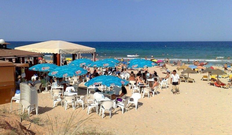 Апартаменты Holiday Home Villa Mil Palmeras