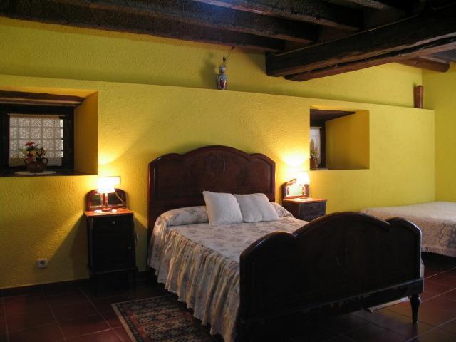 Апартаменты Holiday Home Masia El Puig