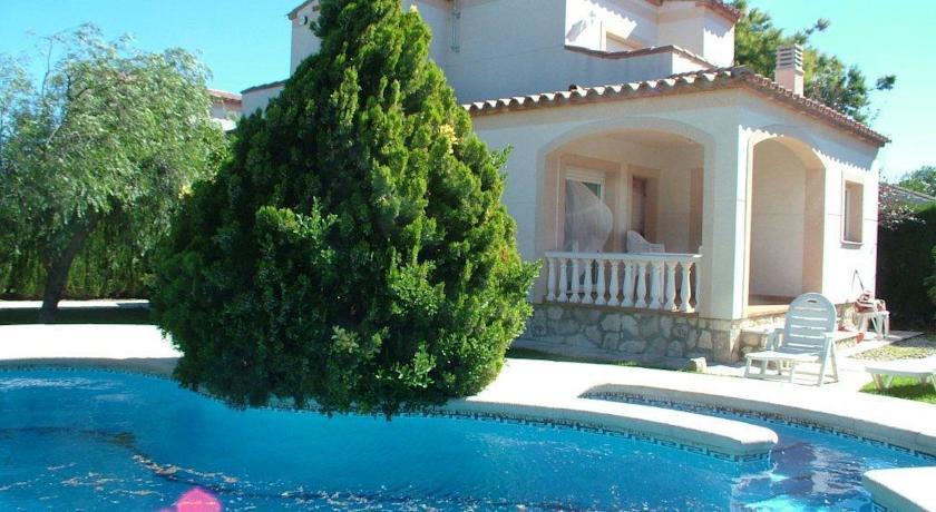Апартаменты Holiday Home Marcos I