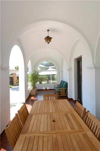 Апартаменты Holiday Home Els Pins