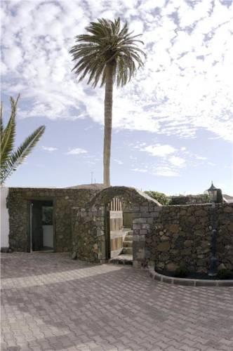 Апартаменты Holiday Home El Aljibe
