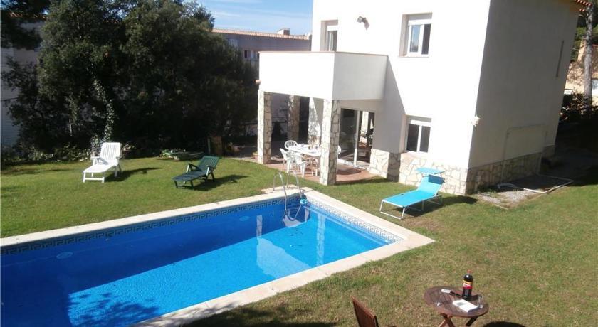 Апартаменты Holiday Home Diaz