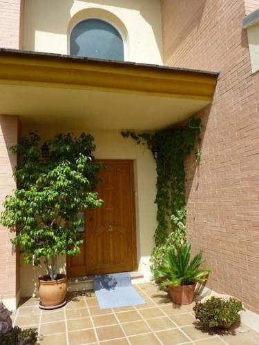 Апартаменты Holiday Home Casa De Gelves