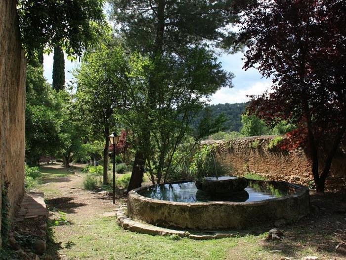 Апартаменты Holiday Home Abadia De Santes Creus