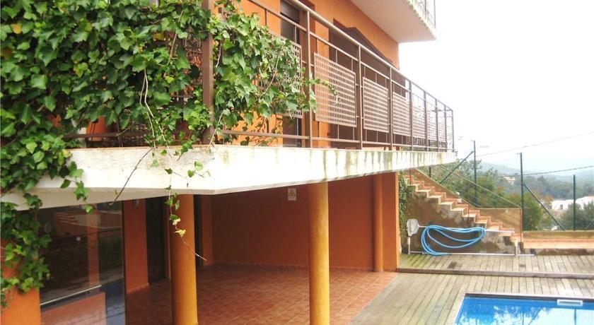Апартаменты Apartment Roser