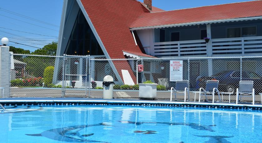 Отель Cape Shore Inn