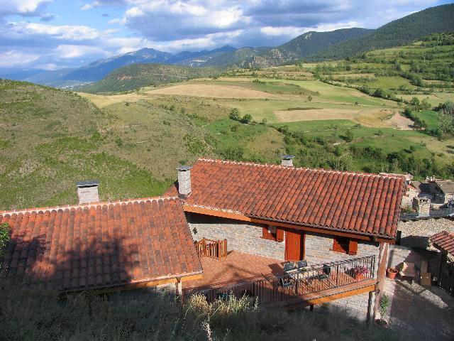 Апартаменты Apartment Cal Forner De Montella