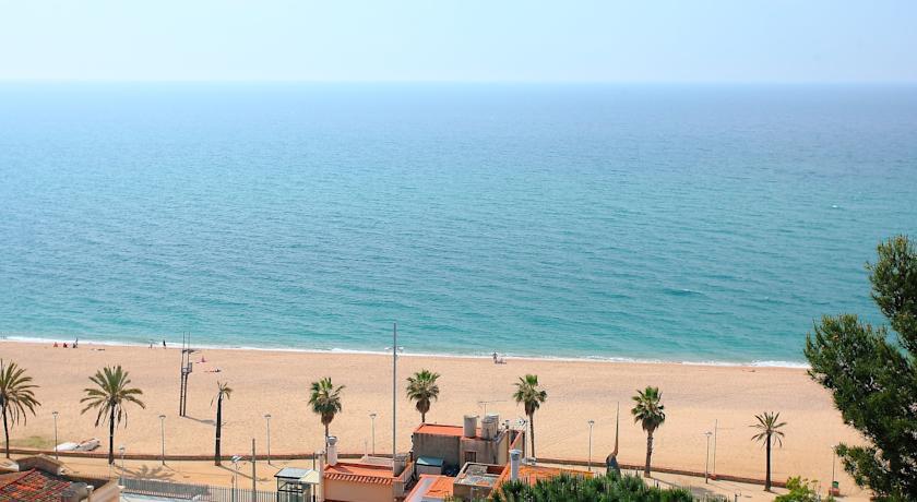 Апартаменты Apartment Canet de Mar