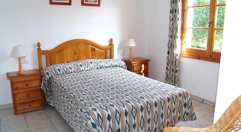 Апартаменты Villas Cala'n Bosch 4
