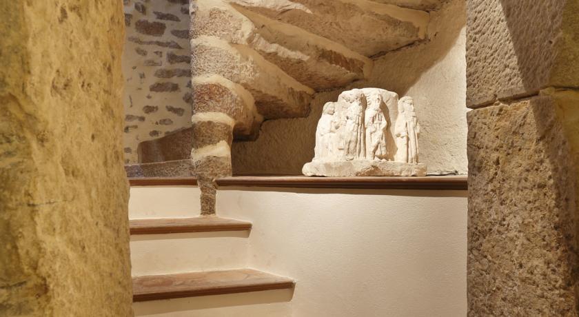Отель Abbaye de Maizières