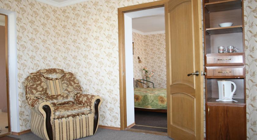 Гостиница Letniy domik YUG