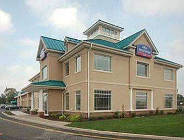 Отель Howard Johnson Hotel Toms River