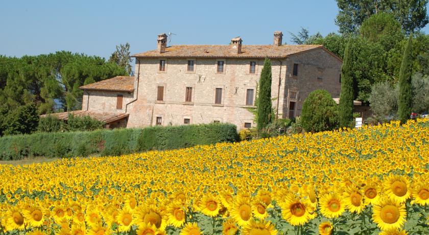 Отель Agriturismo Casale Dei Frontini