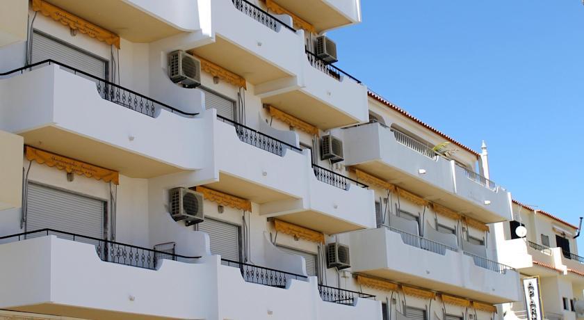 Апартаменты Apartamentos Turisticos Praia Grande