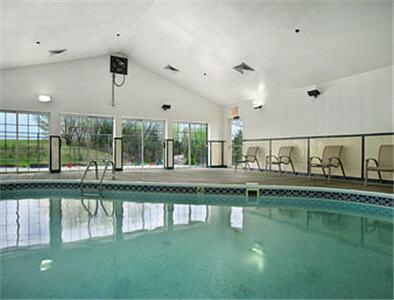 Отель MIcrotel Inn Olathe