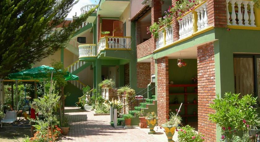 Studios Residenca Gersina