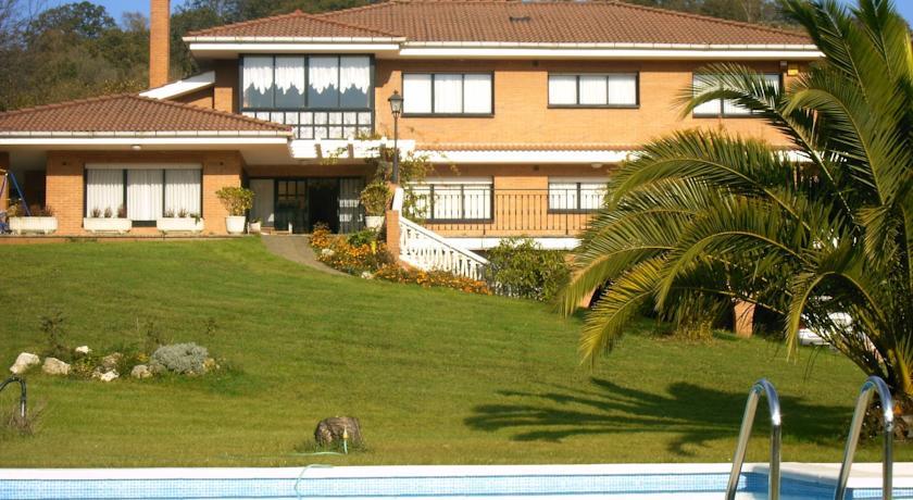 Отель Hotel Los Abuelos