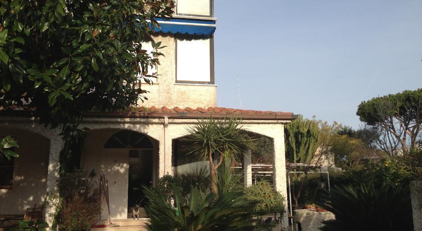 Вилла Houseland Rome's Beach