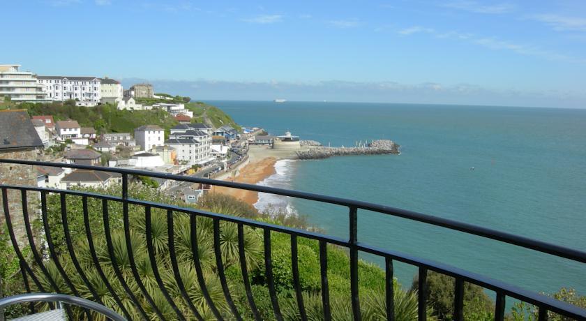Апартаменты Beach View Apartment