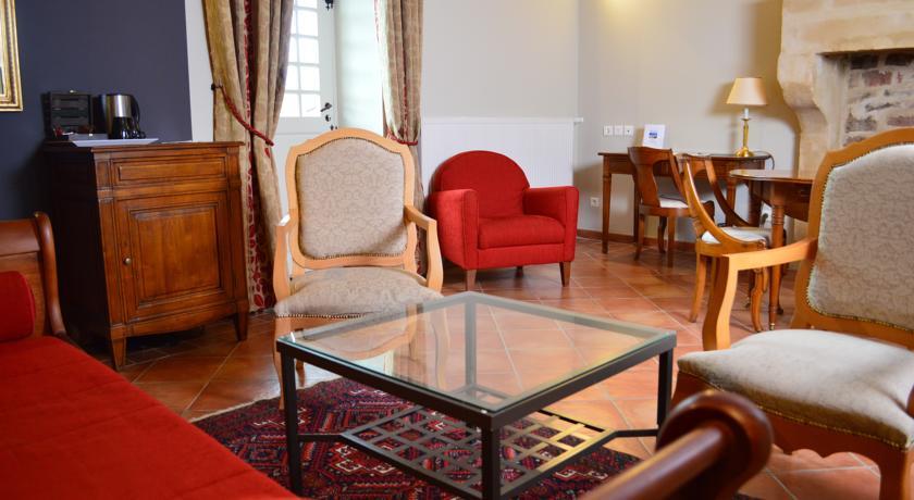 Отель Hôtel Le Château Fort